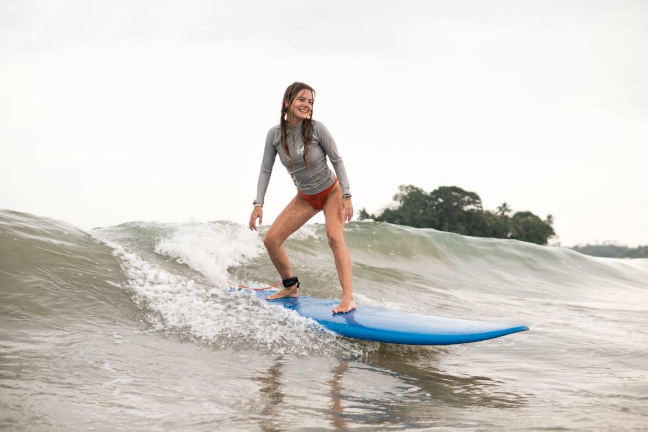 Layback Boutique Surf & Yoga Camp Sri Lanka Hostel Weligama Exterior photo